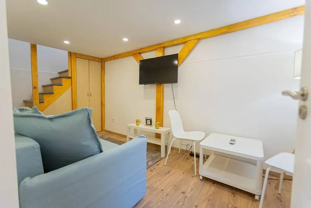 2 Bedroom Apartment In The Dob Street, Emerald Budapest