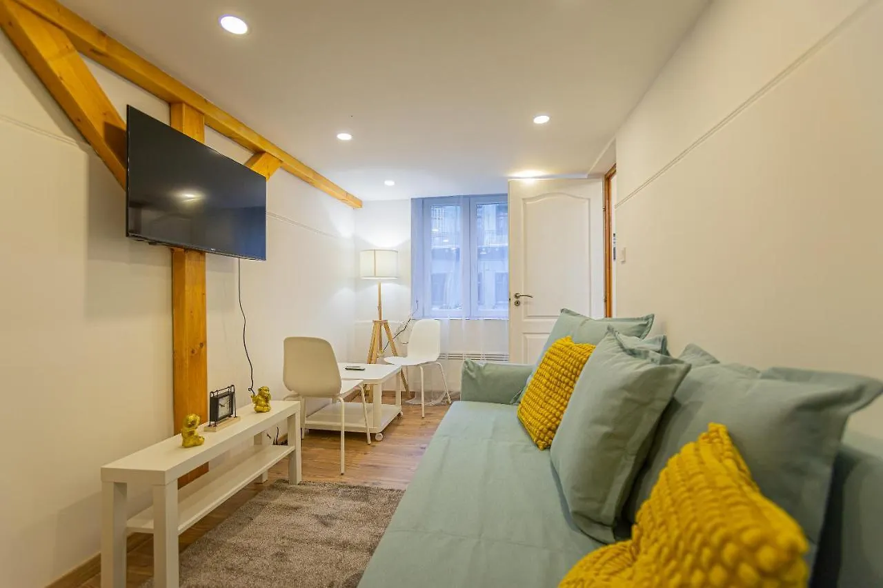 2 Bedroom Apartment In The Dob Street, Emerald Budapest