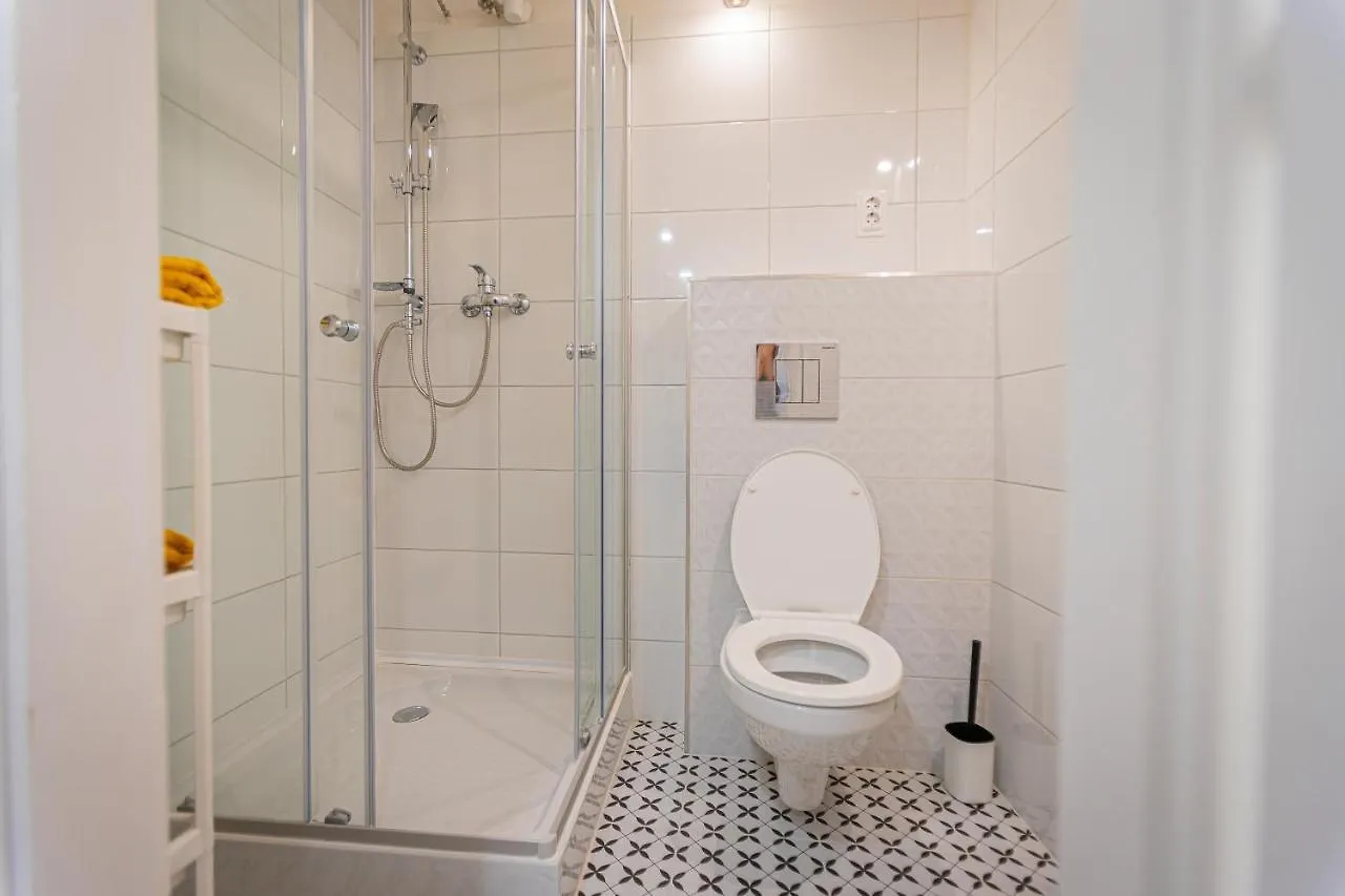 2 Bedroom Apartment In The Dob Street, Emerald Budapest Hungary